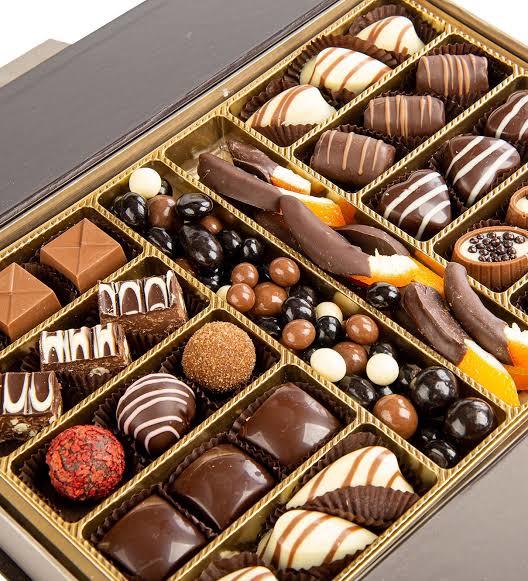 Çikolata kızların vazgeçilmezi midir günde ne kadar tüketirsiniz 🍫 ?
