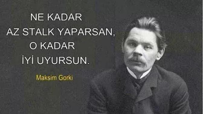Sevgilinin sosyal medya hesaplarını stalklıyor musun?