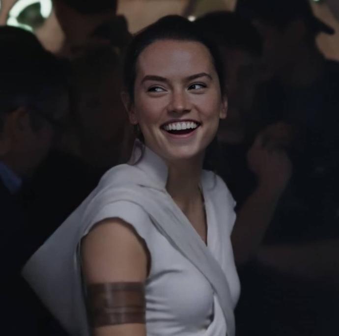 Sizce Rey Skywalker (Daisy Ridley) güzel mi?