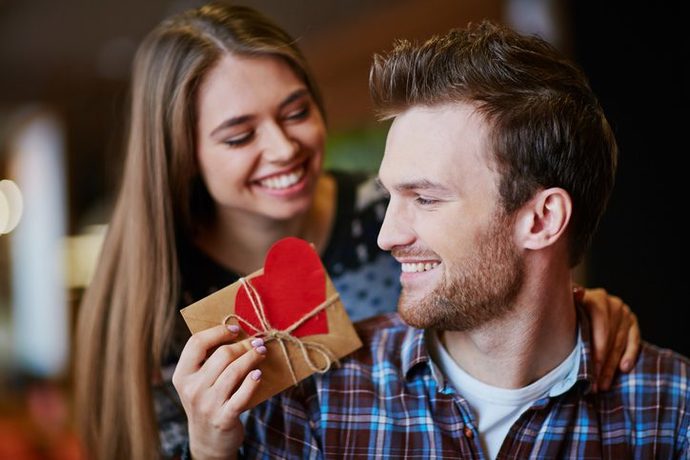 Sevgilime ne alsam? Sevgiliye alınacak en değişik hediye nedir?