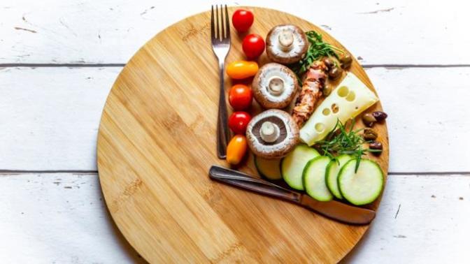 Aralıklı oruçla zayıflayan var mı?