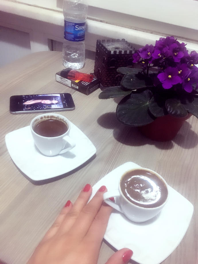 Sahura kadar muhabbet ettiğiniz dostlarınız var mı?