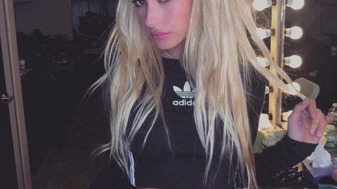 Hailey Baldwin Bieber sizce güzel mi?