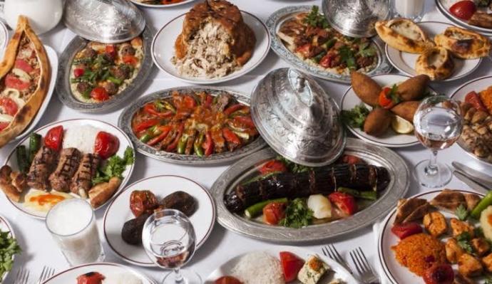 Sizin evin bayram menüsü nedir, tarif verir misiniz?