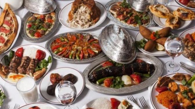 Sizin evin bayram menüsü nedir, tarif verir misiniz?