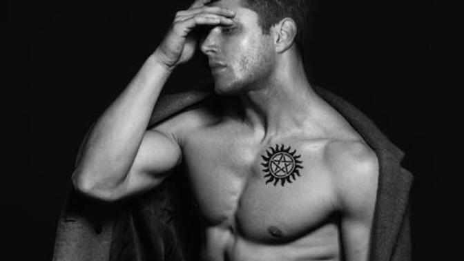 Jensen Ackles Aşırı Yakışıklı ve Seksi değil mi sizce Kızlar?