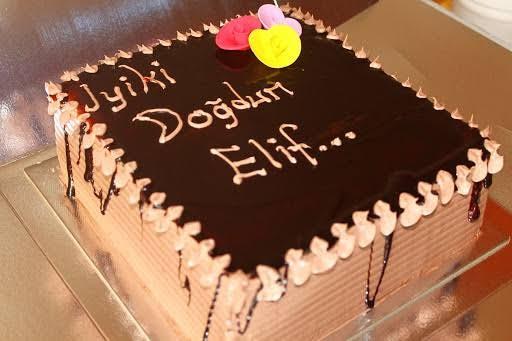 Sakin olun bugün benim doğum günümmm kimler benim gibi doğum günü çocuğu🎉🎂🎈?