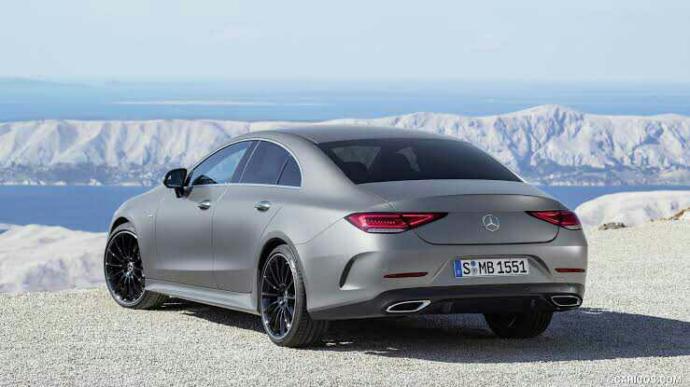 Merhabalar mercedes cle 350 mı yoksa audi a7 sizce hangisi?