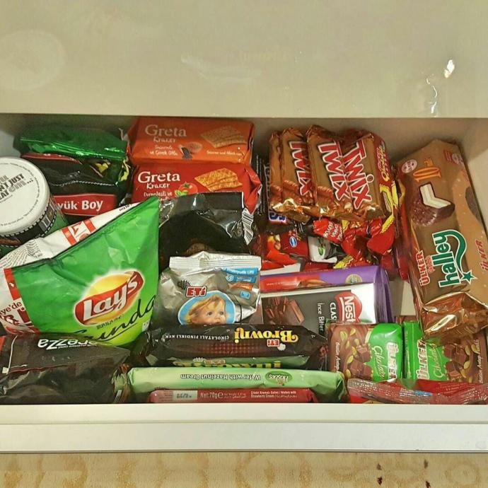Sosyal izolasyon günlerinde hangi abur cuburu daha çok tükettiniz?