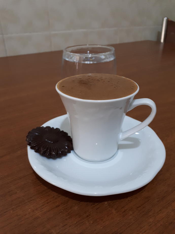 Kendini sevmeyen başkasını da sevemez mi?