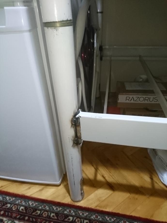 Güzel bir şekilde kaynak yapılmış bu ranza rafı sizce 400 kilo ağırlığı sürekli taşıyabilir mi?