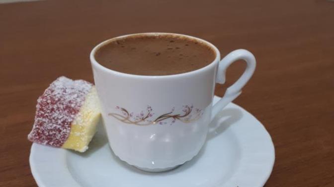Eşinizin ismini dövme yaptırır mısınız ?