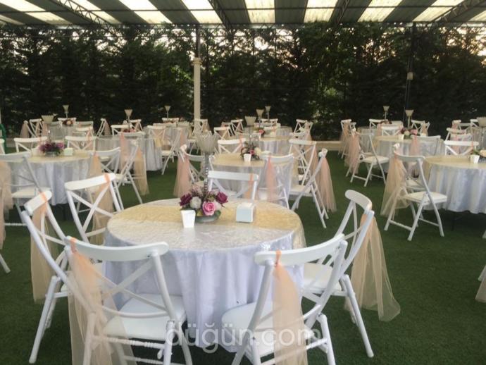 Düğün Mü İstersiniz Yoksa Sade Bir Nikah Mı?