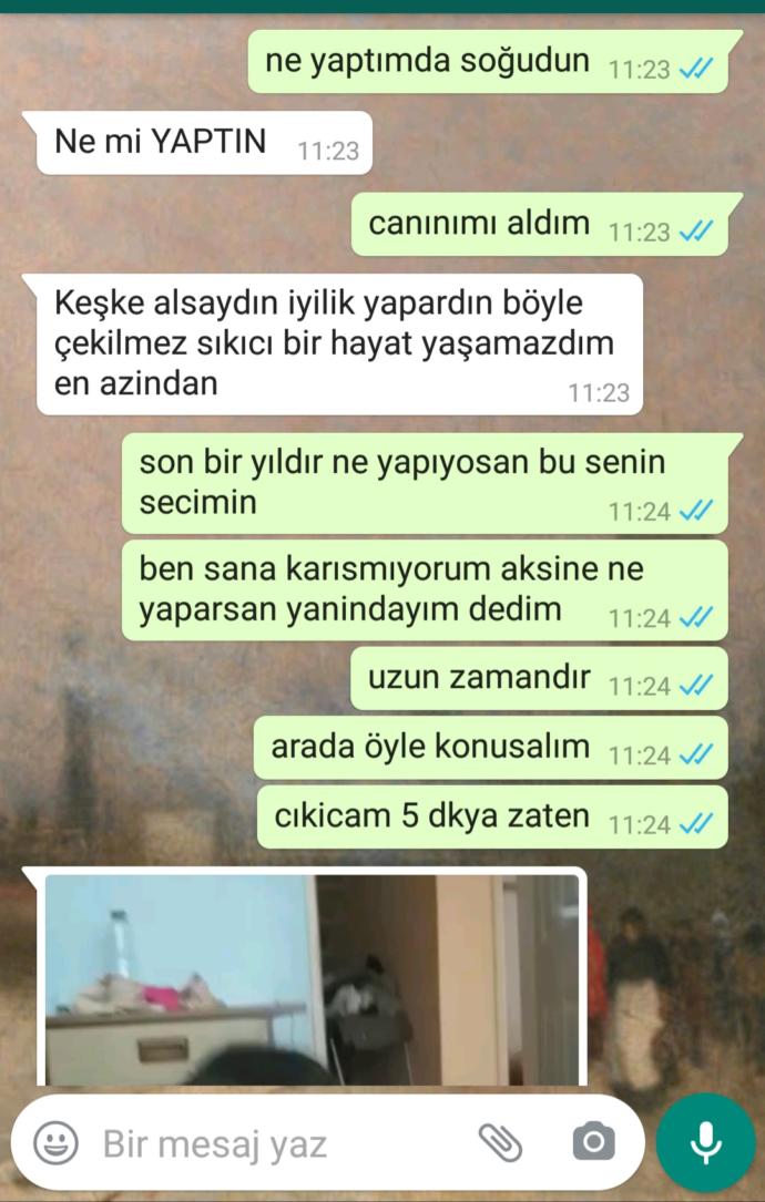 Nişanlım ile konuşmalarımız konu ilgisiz olması napıyorsun diye sormaması ve hep benden beklemesi fikir verirmisiniz?