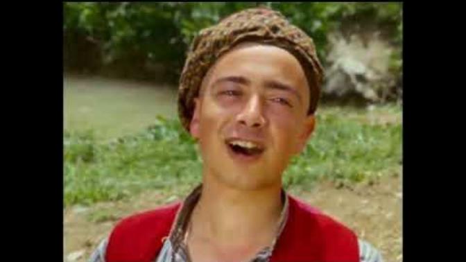 Şu an ki ruh halini hangi şarkı ile anlatırsın kanka?