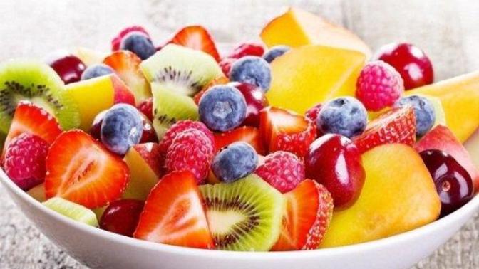 Meyve salatası nasıl yapılır?