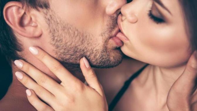 Ön sevişmenin en keyifli hali öpüşmek midir, yoksa oral mıdır?