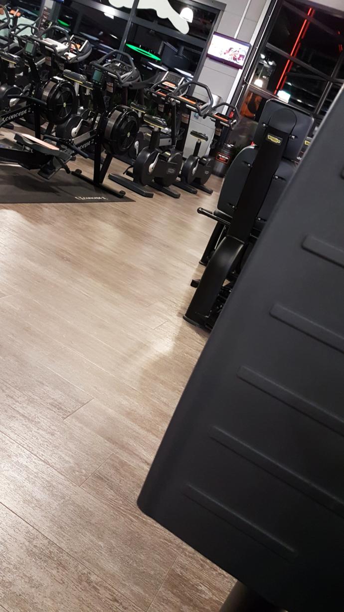 Fitness salonuna gitmeyi düşünüyor musunuz yoksa yaz aylarında açık alanda spor yapmak daha doğru bir karar mıdır bu dönemde?