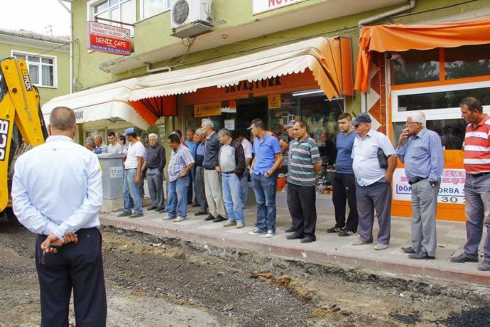 Sizce Türkler neden iş makinası izlemeye bayılır?