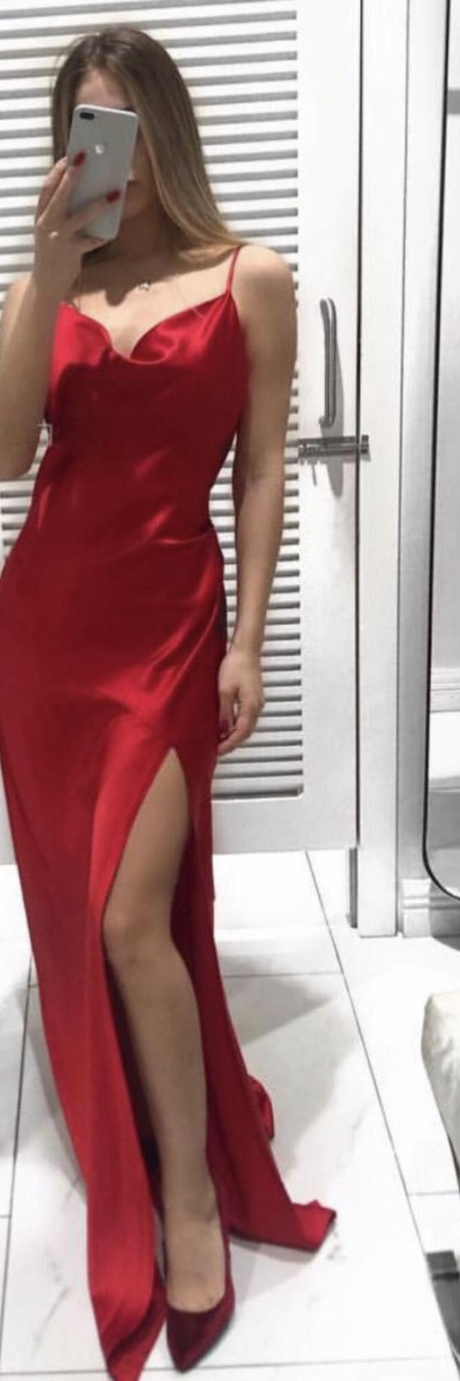 Bu elbise nasıl sizce?