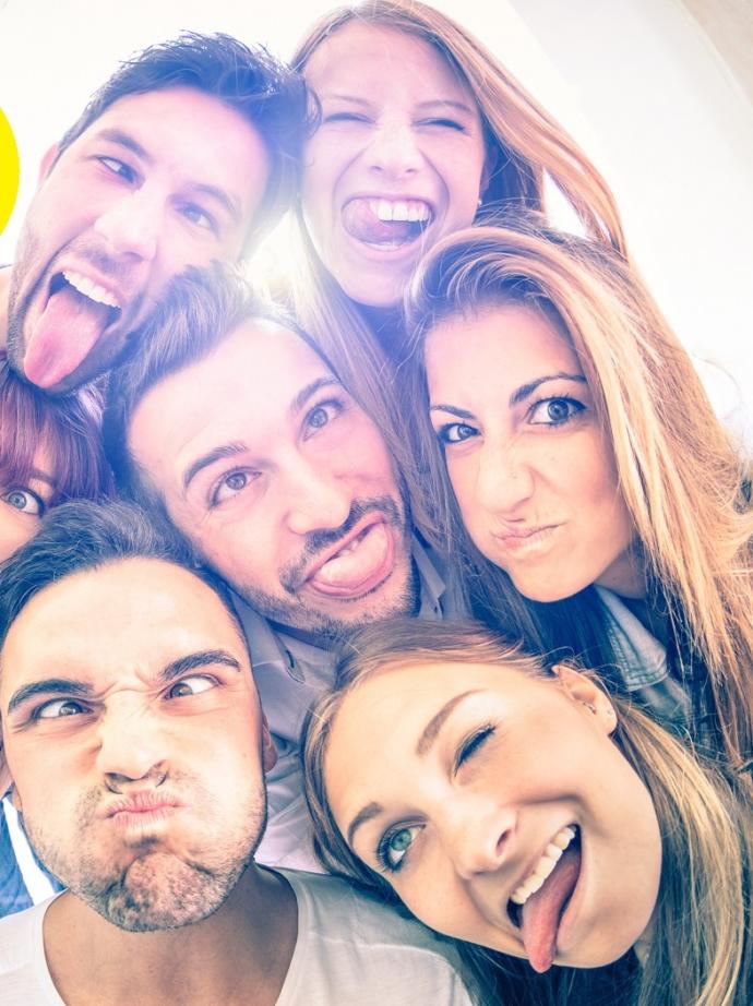 Arkadaş grubuyla mı yoksa yalnız mı tatil daha keyiflidir?