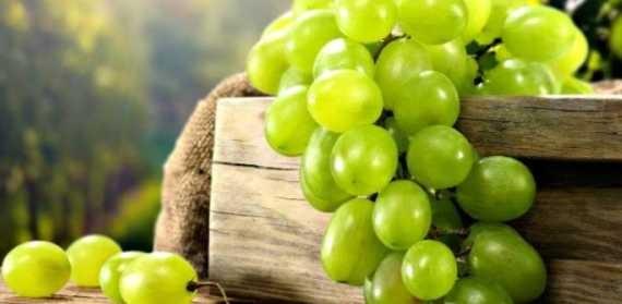 Tadı damağında kalan yeşil üzüm mü olur yoksa siyah üzüm mü ?