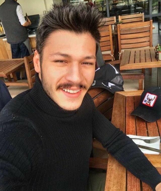 Hangisi sizin yakışıklılık anlayışınıza uyuyor?