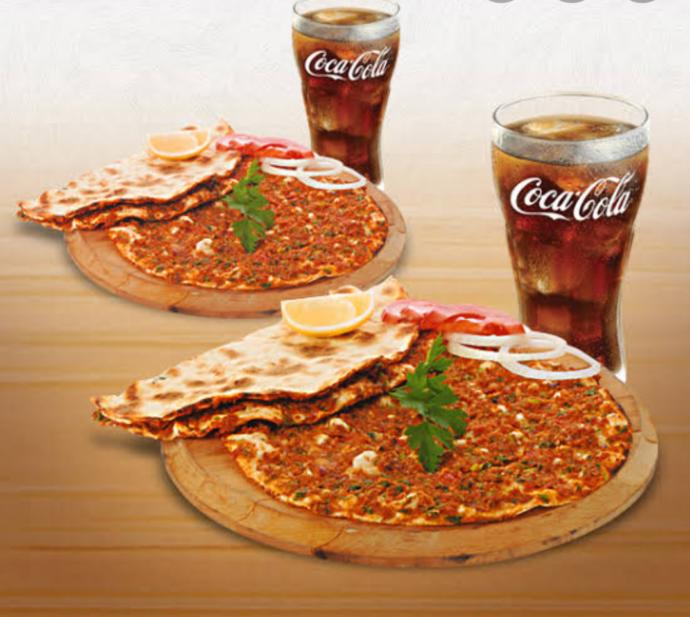 Lahmacunun yanında ayran mı, cola mı içersin?