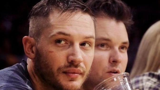 Yeryüzünde Tom Hardy'den daha üst düzey bir tip olabilir mi?
