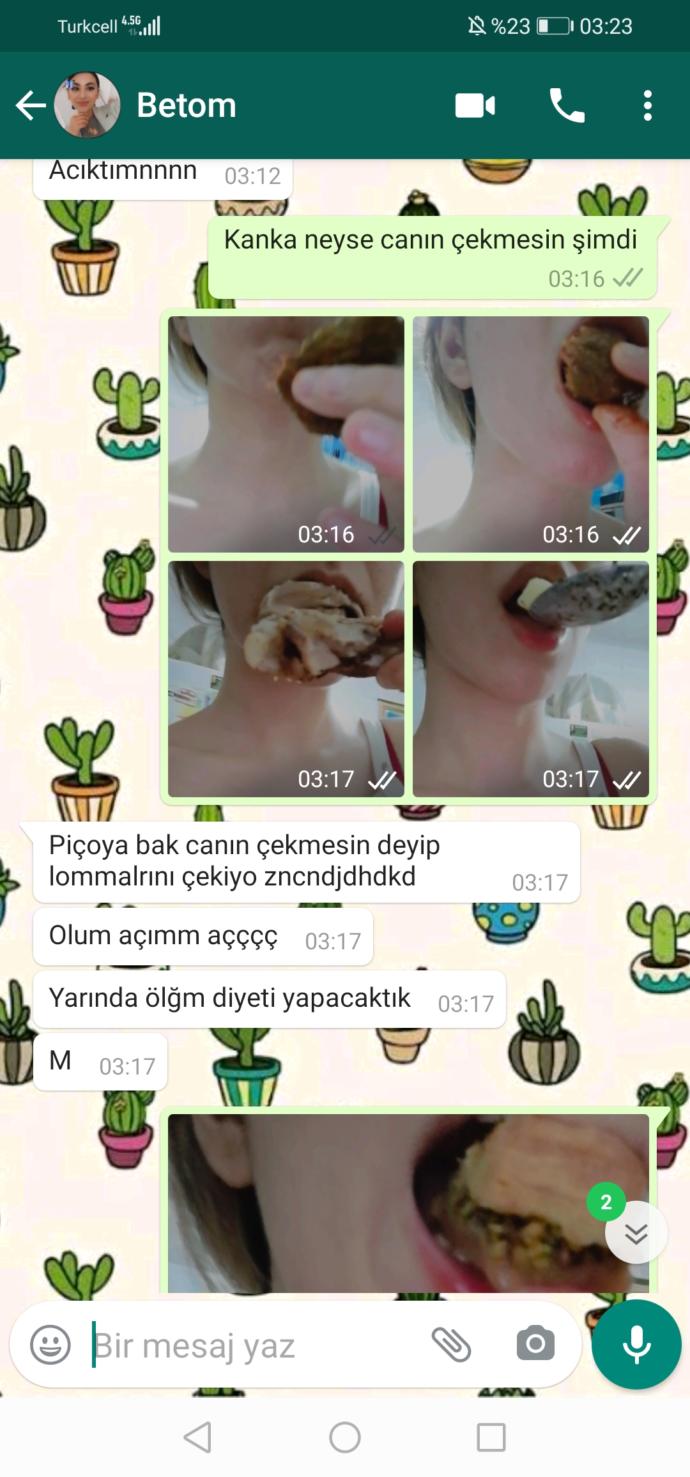 Gece yemek yemeyi sever misiniz 🤣🤣?