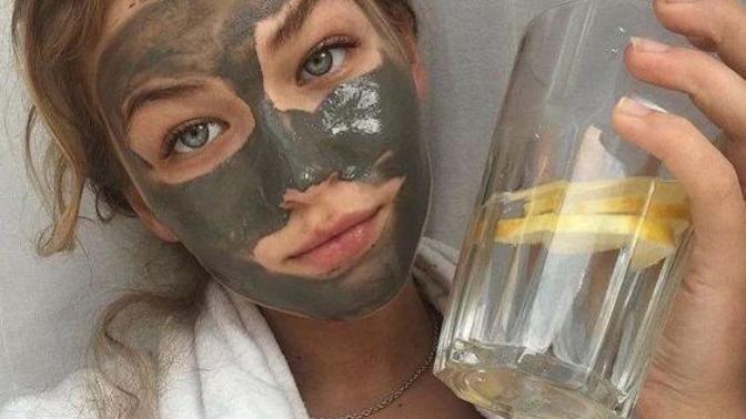 Porselen gibi bir cilt için kullanılması gereken ürünler neler?