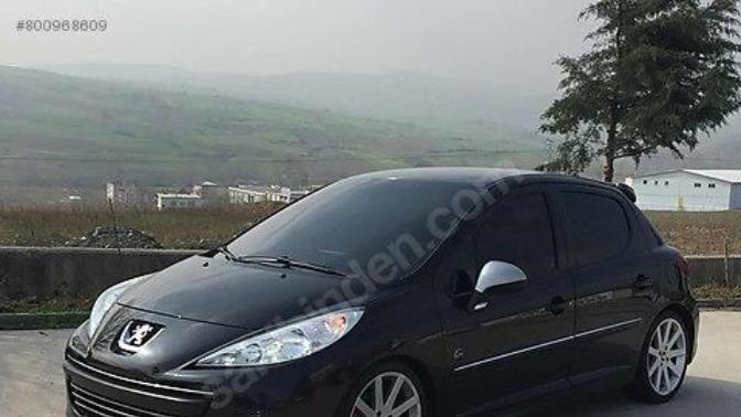 Fiat Punto mu, Peugeot 207 mi?