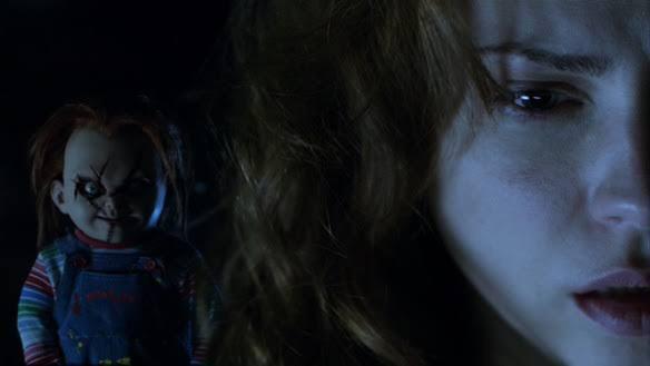 Gece yarısı birden dolaptan Chucky bebek çıksa ne yapardınız?