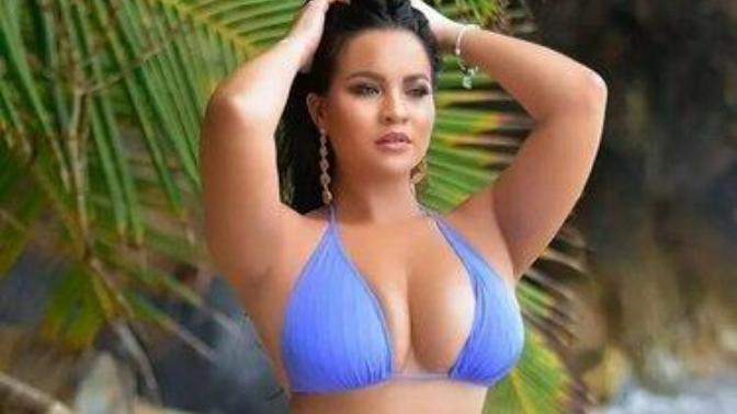 Bikini şişman kızlara daha çok yakışmıyor mu😊?