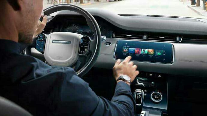 Audi A5 sportback mi yoksa Range Rover Evoque mi?