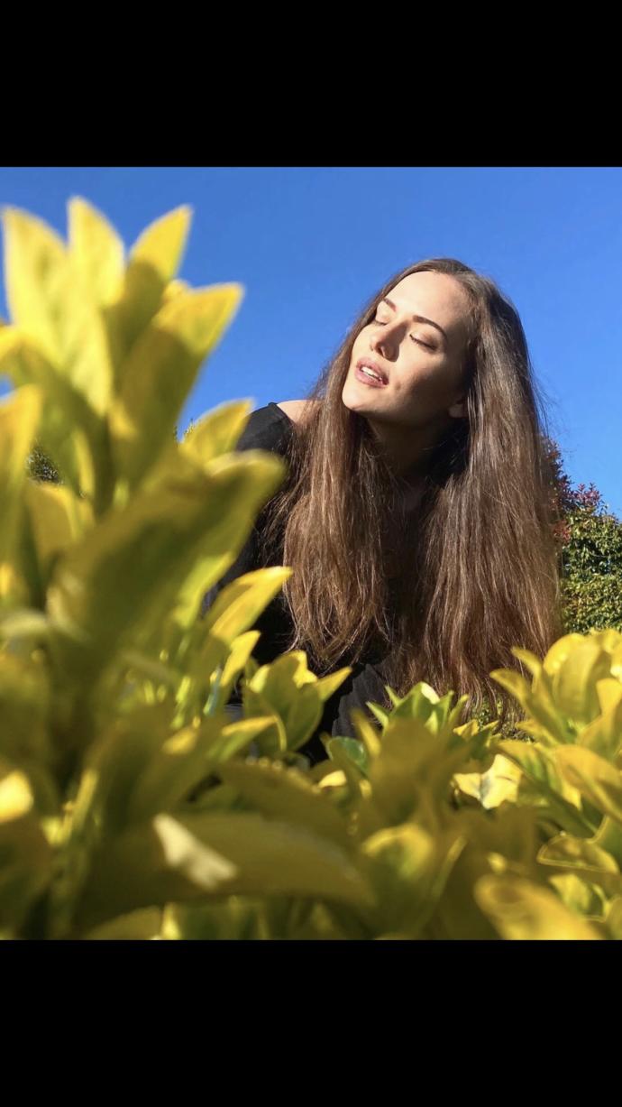 Fahriye Evcen’e kullandığı saç renklerinden en çok yakışan hangisi sizce?