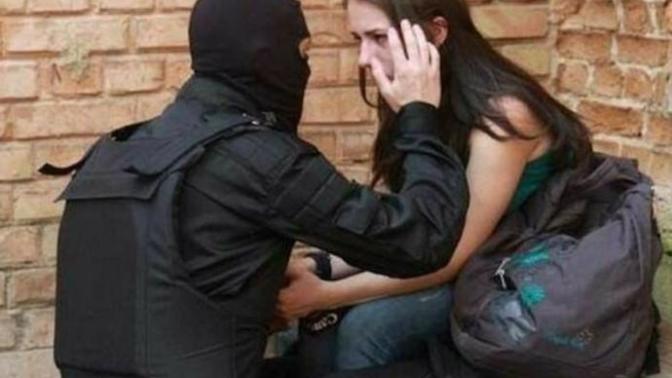 Sevgi her şeyin üstesinden gelir mi?