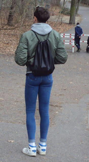 Erkek modasının gün geçtikce feminenleşmesi hakkında ne düşünüyorsunuz?