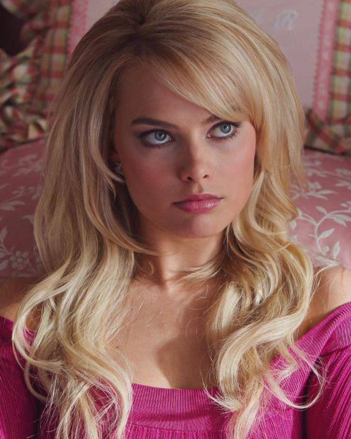 Margot Robbie çok güzel değil mi?
