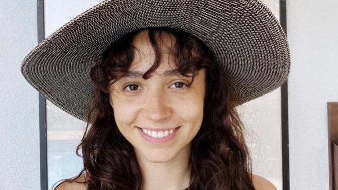 Zeynep Bastık güzel mi sizce?