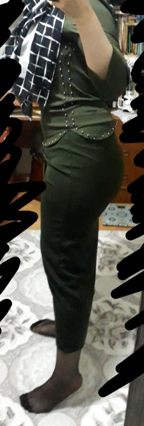 Kızlar Etek  ya da  elbise giymeyi seviyor Musunuz? Ne tarz etek veya elbise seviyorsunuz? Altına çorap giyiyor musunuz?