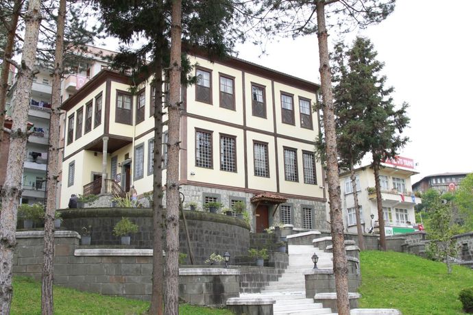 Bu hafta Samsun’a, ardından Rize’ye gideceğim nereleri gezmemi önerirsiniz?