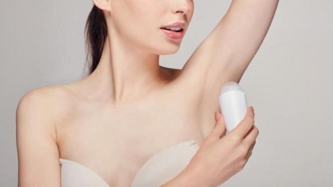 Kişisel hijyen için sprey deodorant mı yoksa roll on deodorant mı kullanırsınız?