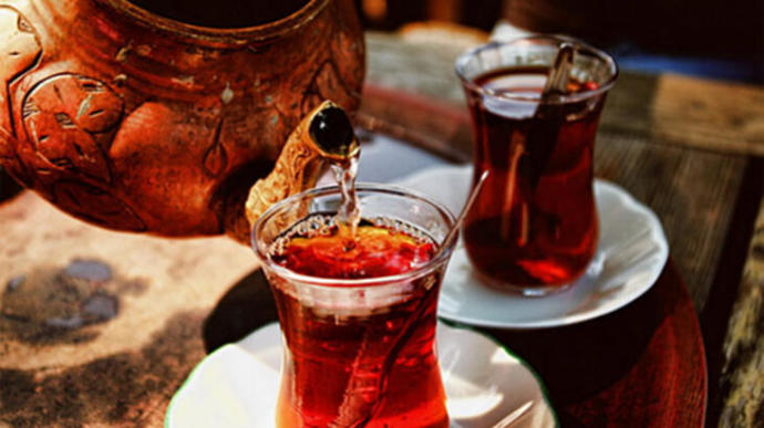 Çay Severler Nerde 🤔 Çayı demli mi yoksa açık mı içersiniz?