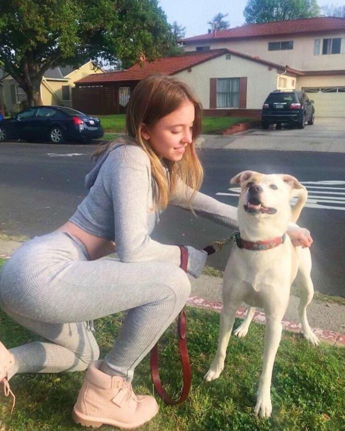 Bu kadının fiziği ve yüzü sizce güzel mi?