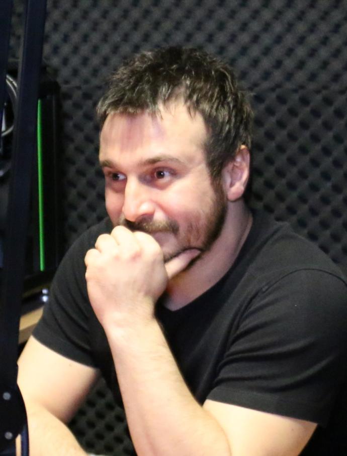 Serdar GÖKALPin telefon sakalarini hiç dinledinizmi?
