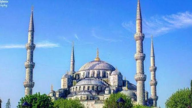 Ayasofya’nın camii olması neden bu kadar büyütülüyor?