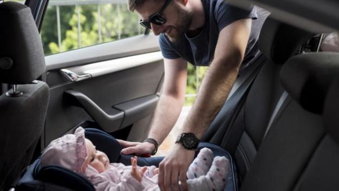 En iyi bebek oto koltuğu markası nedir?