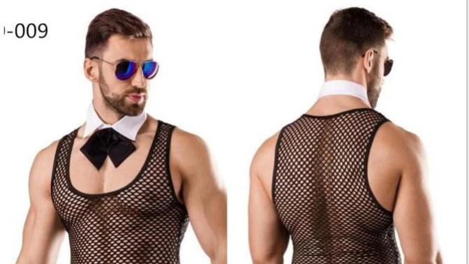 Erkek yatak odasına girdiğinde, üzerinde ne olursa kadınların gözünde seksi olur?