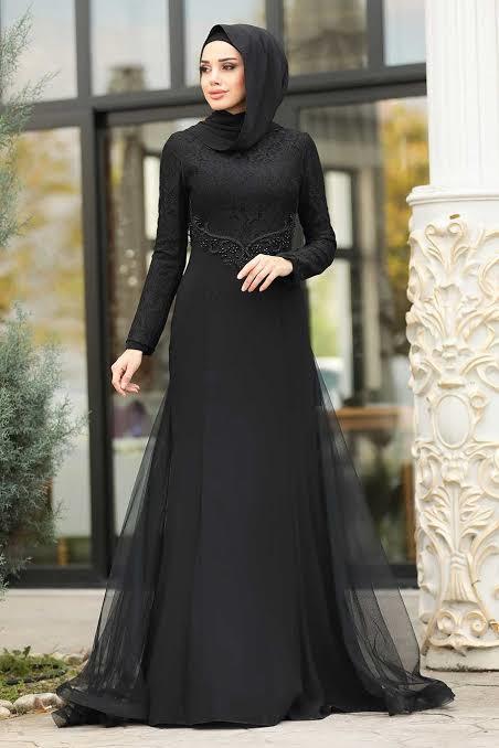 Siyah Tesettur abiye elbise modeli kesimi detayları nasıl tercih edersiniz?